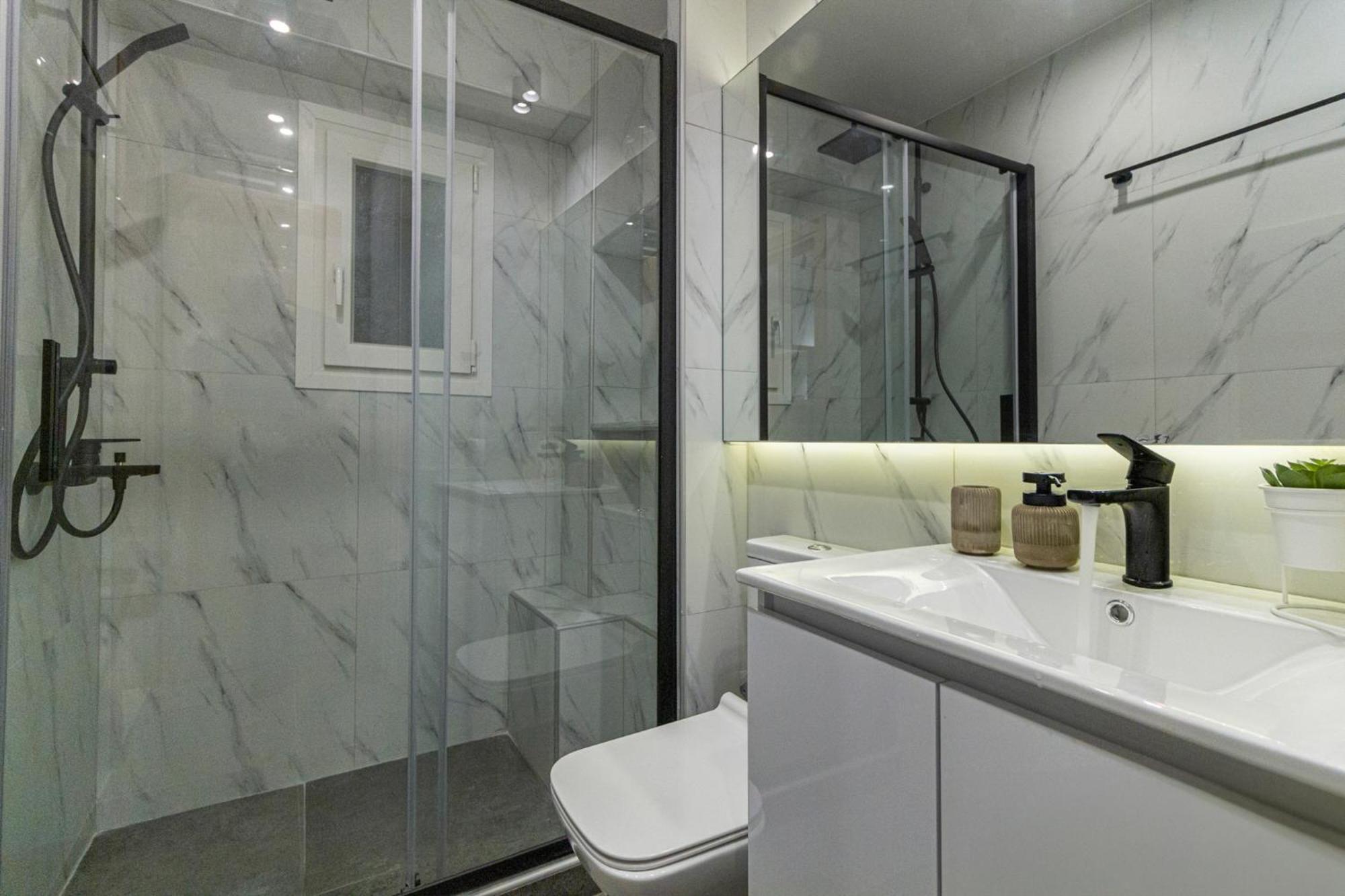 P Deluxe Suite2 Thessaloniki Exterior foto
